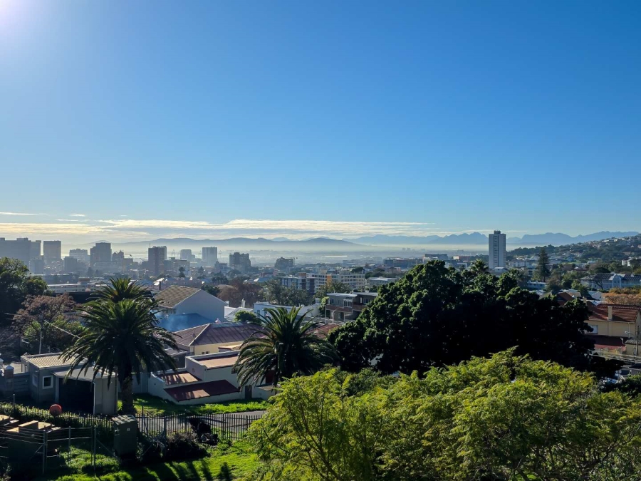 To Let 1 Bedroom Property for Rent in Gardens Western Cape